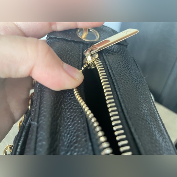 Authentic!!!!Chanel 2004/2005 caviar timeless shoulder bag. Authentic - Picture 15 of 16